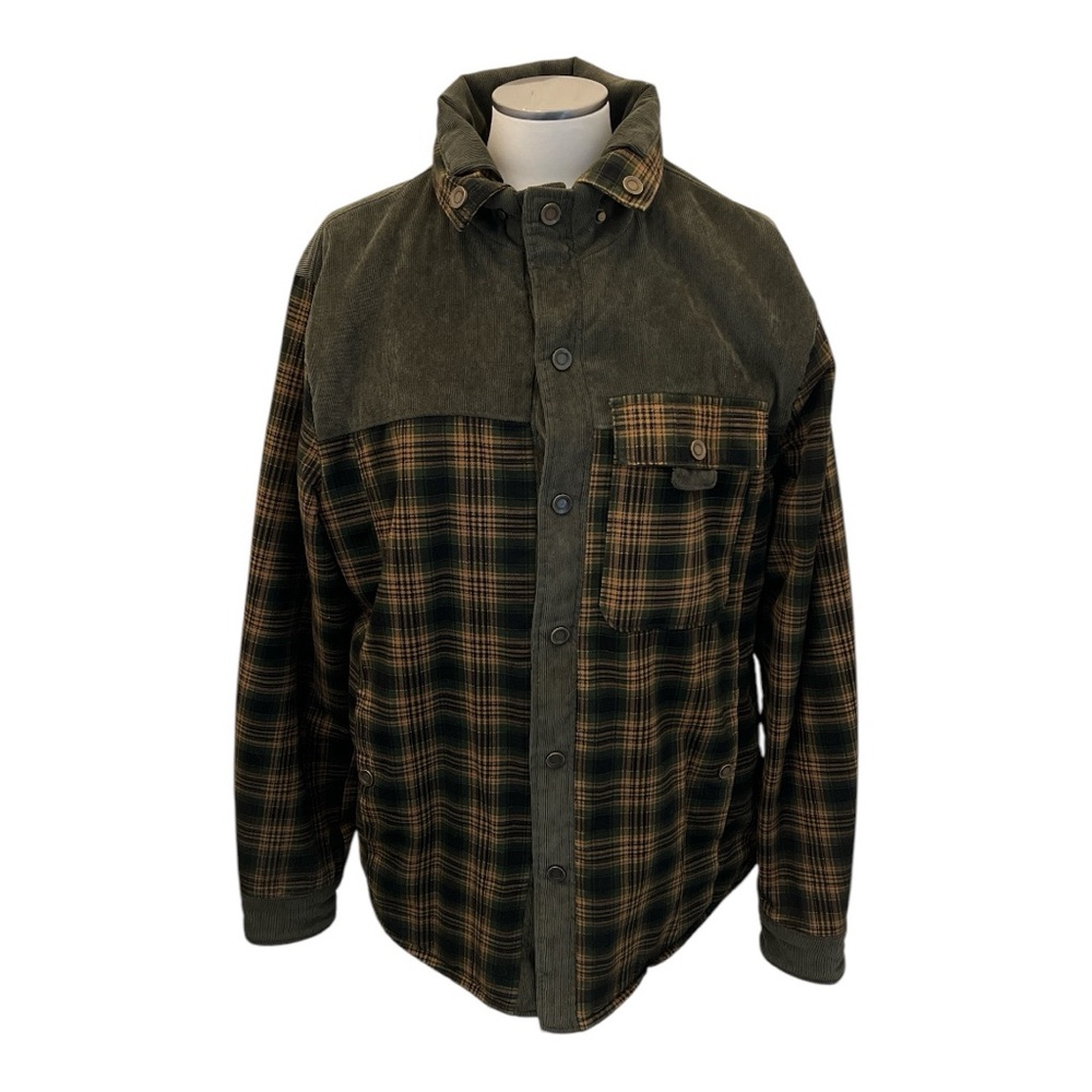 Medium, unknown, warm, cozy, outdoor jacket